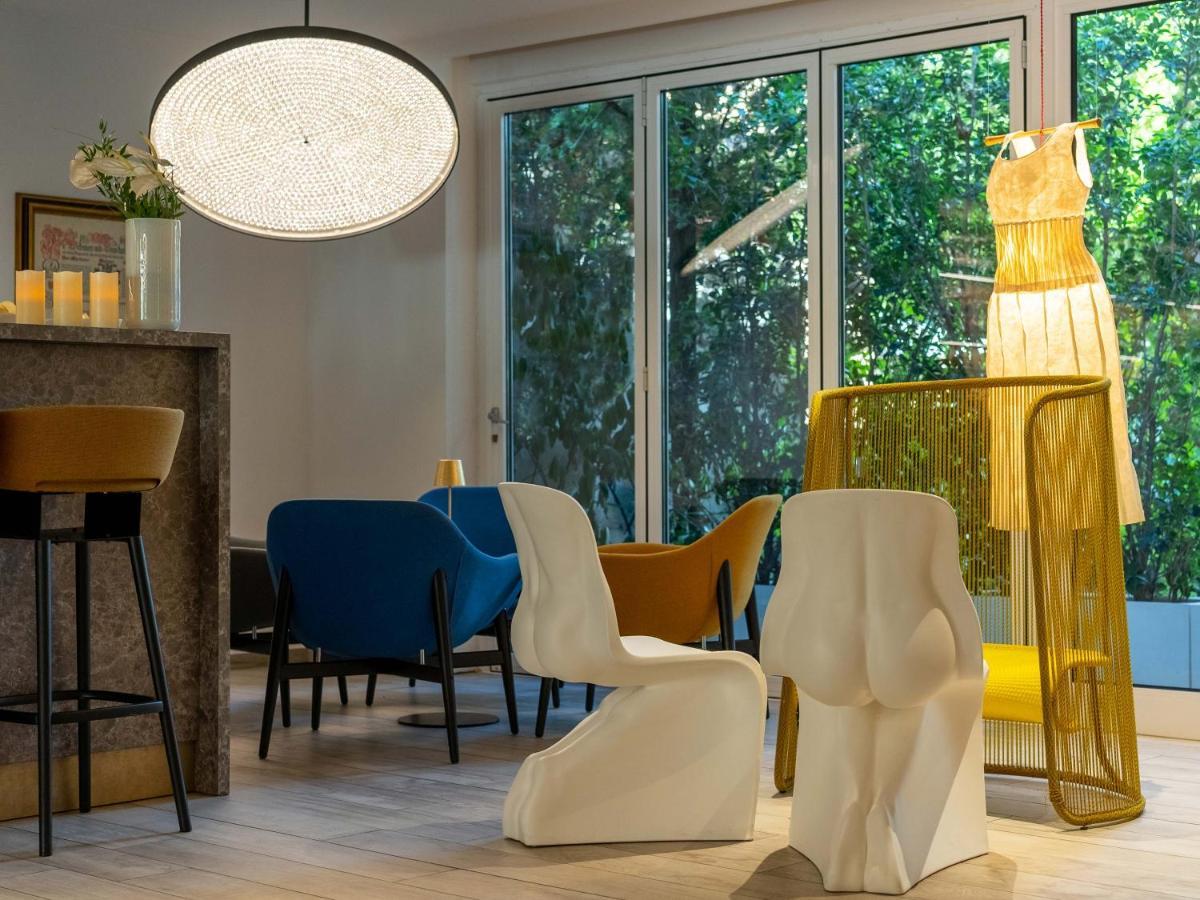 Schlosshof Charme Resort - Hotel & Camping Lana Eksteriør billede