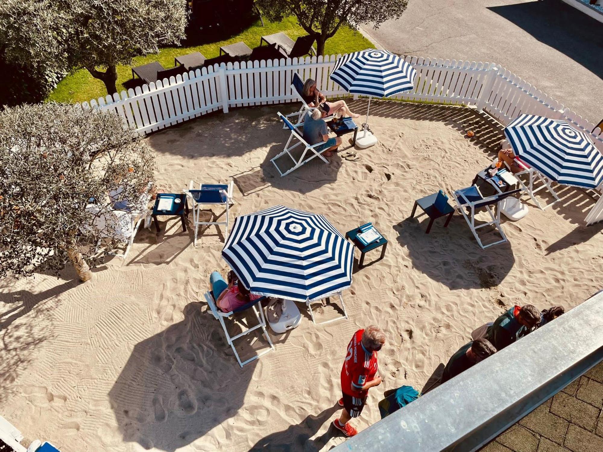 Schlosshof Charme Resort - Hotel & Camping Lana Eksteriør billede